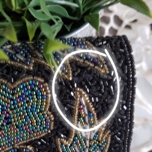 VINTAGE | Beaded Mini Purse - Picture 8 of 8